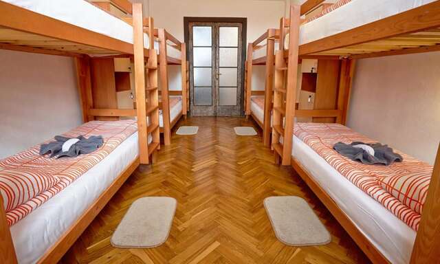 Отели типа «постель и завтрак» Smart Inn Минск-9
